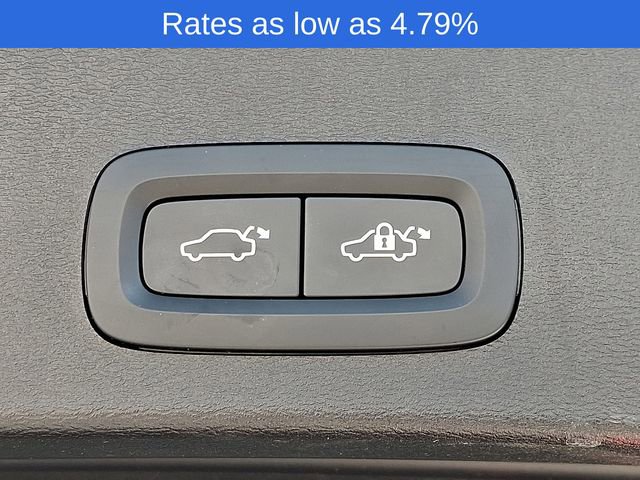 Certified 2023 Volvo XC40 B5 Plus w/ Driver Assist Package image 30