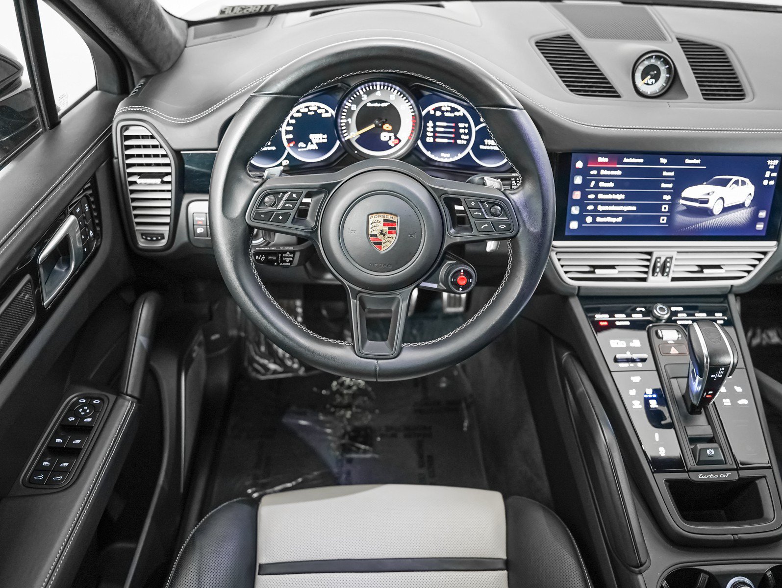 Certified 2022 Porsche Cayenne Turbo GT AWD/4WD image 16