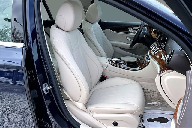 Used 2019 Mercedes-Benz E 450 4MATIC Wagon image 32