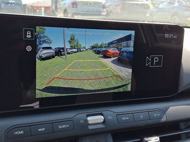 Certified 2025 Kia K4 FWD image 17
