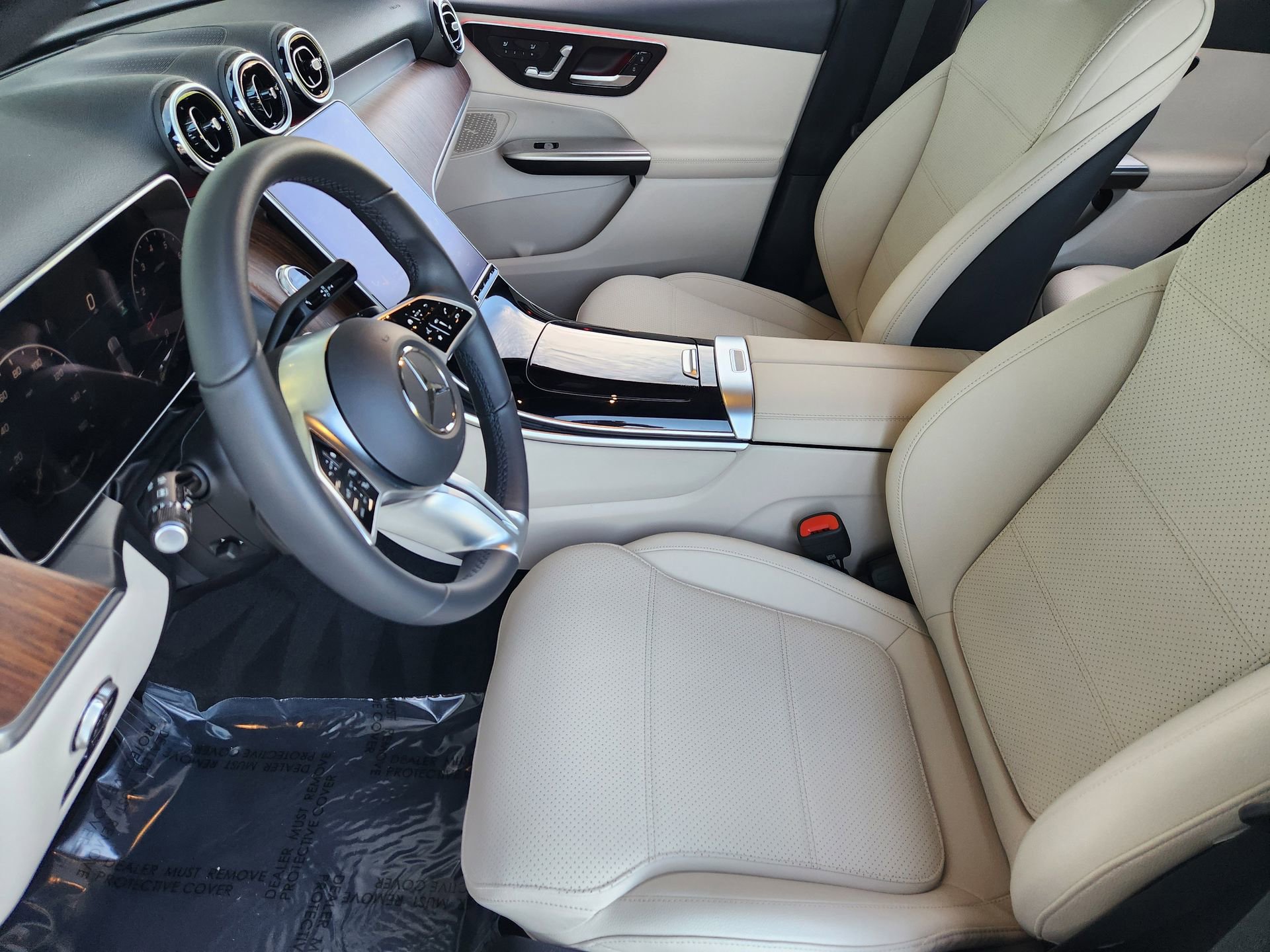 Certified 2026 Mercedes-Benz GLC 300 image 15