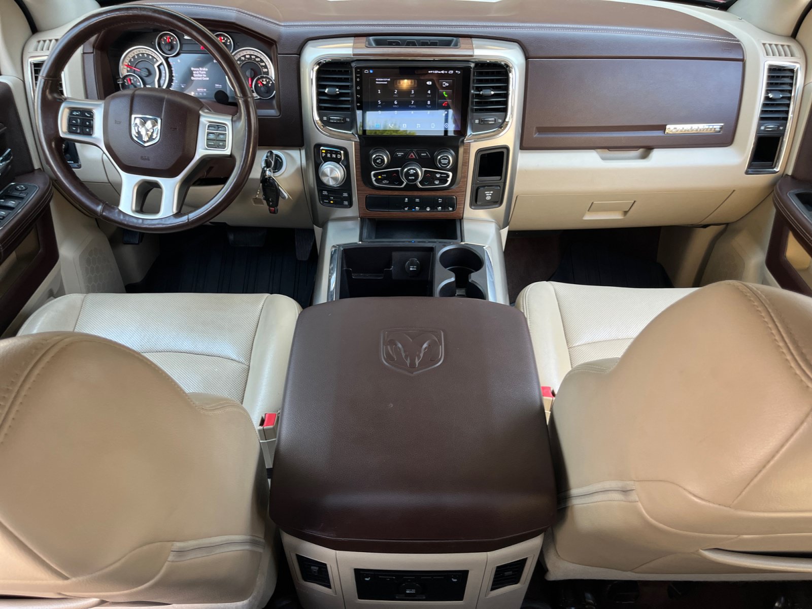 Used 2013 RAM 1500 Laramie w/ Convenience Group AWD/4WD image 16