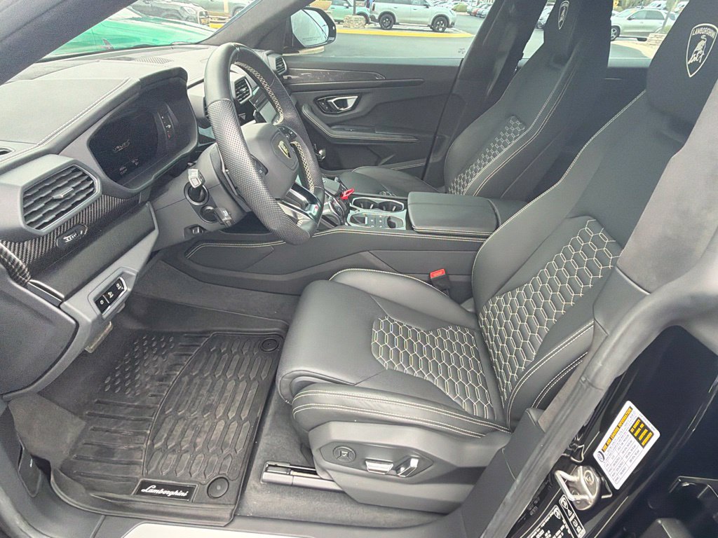 Used 2023 Lamborghini Urus S AWD/4WD image 10