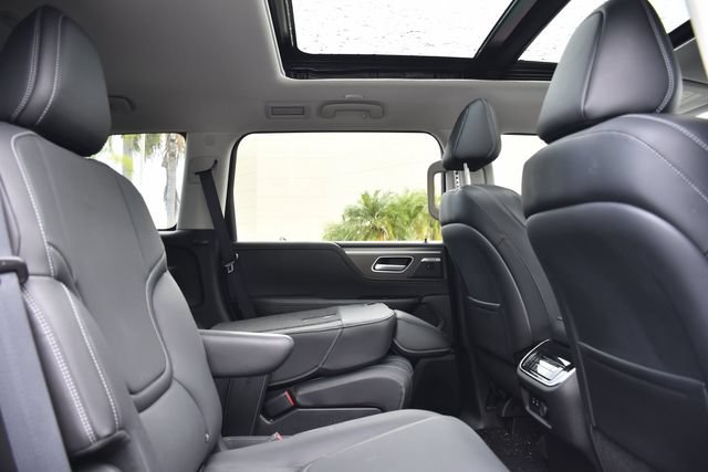 Used 2025 INFINITI QX80 Pure RWD image 26
