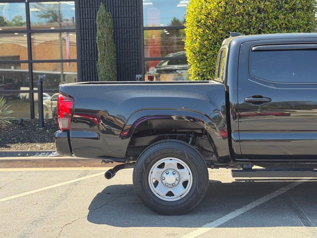 Used 2018 Toyota Tacoma SR RWD image 21