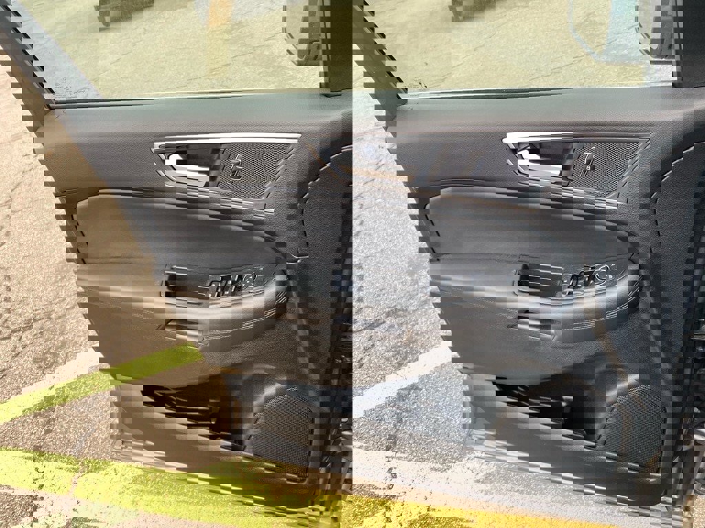 Used 2024 Ford Edge SEL w/ Convenience Package image 20