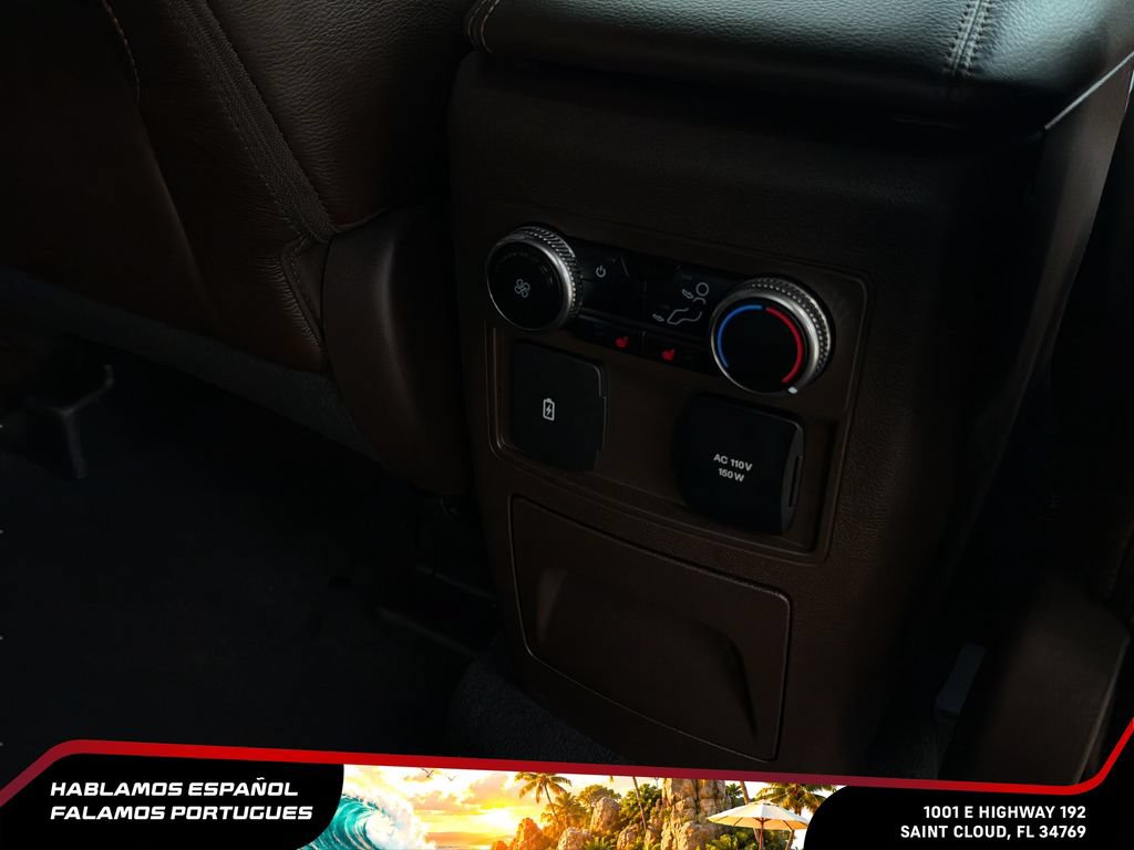 Used 2023 Ford Explorer King Ranch w/ Technology Package RWD image 30