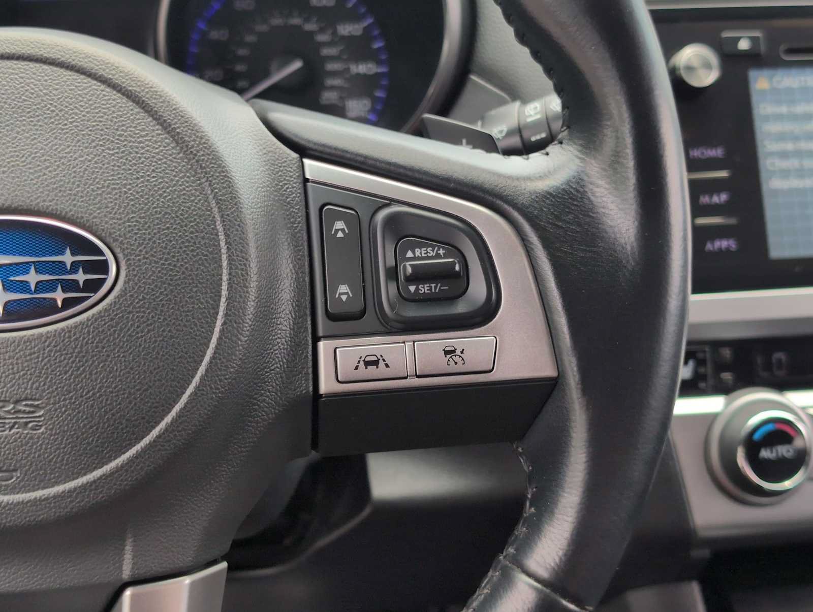 Used 2016 Subaru Outback 3.6R Limited AWD/4WD image 24