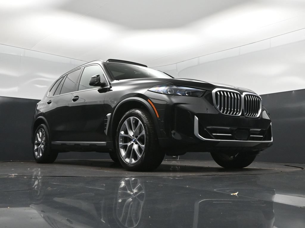 Used 2026 BMW X5 sDrive40i RWD image 46