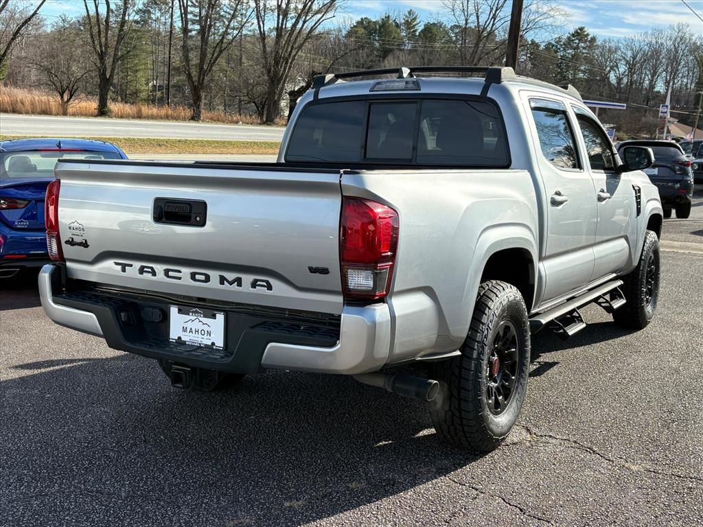 Used 2022 Toyota Tacoma SR image 4