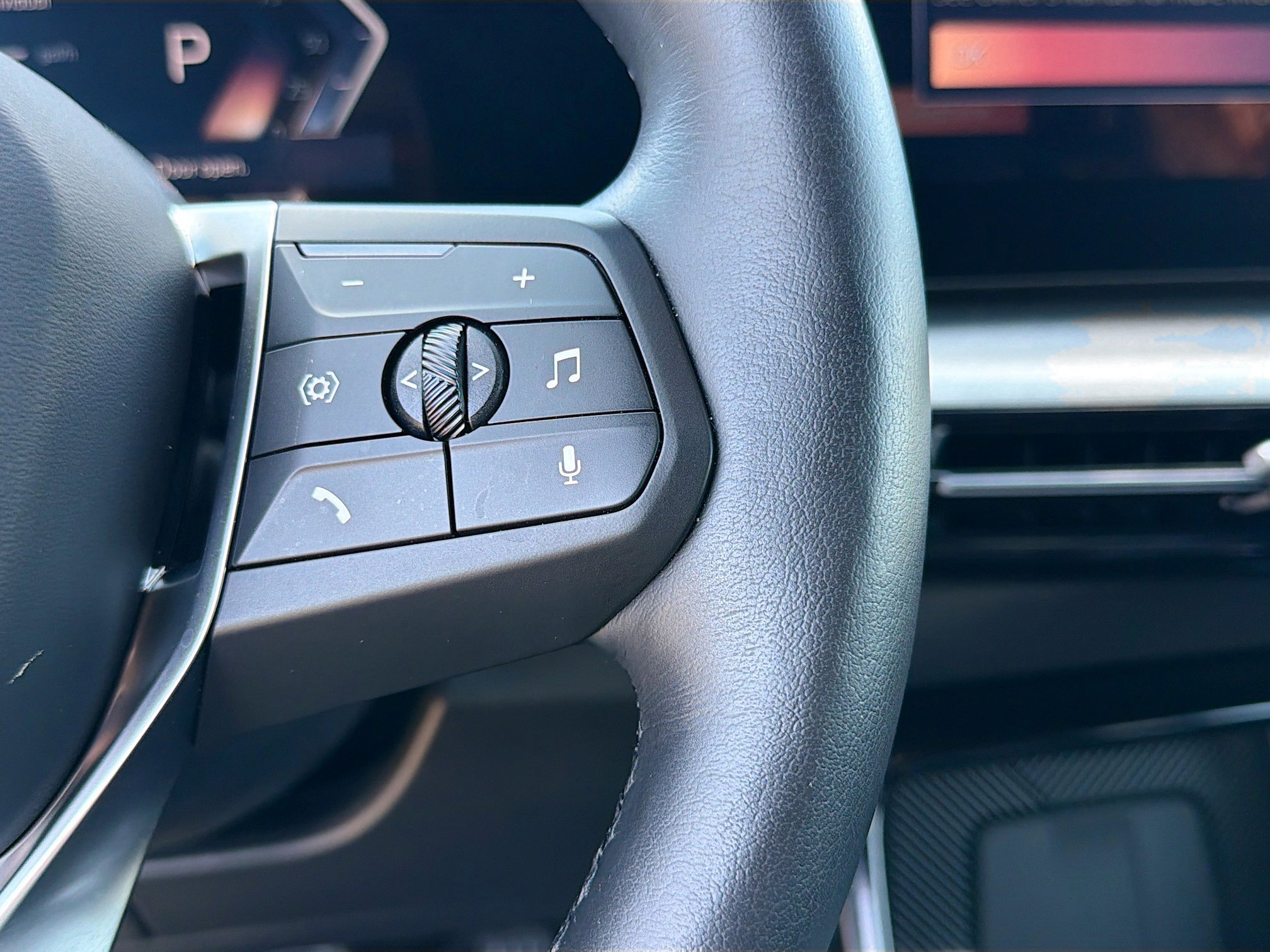 Used 2026 BMW X1 xDrive28i image 37