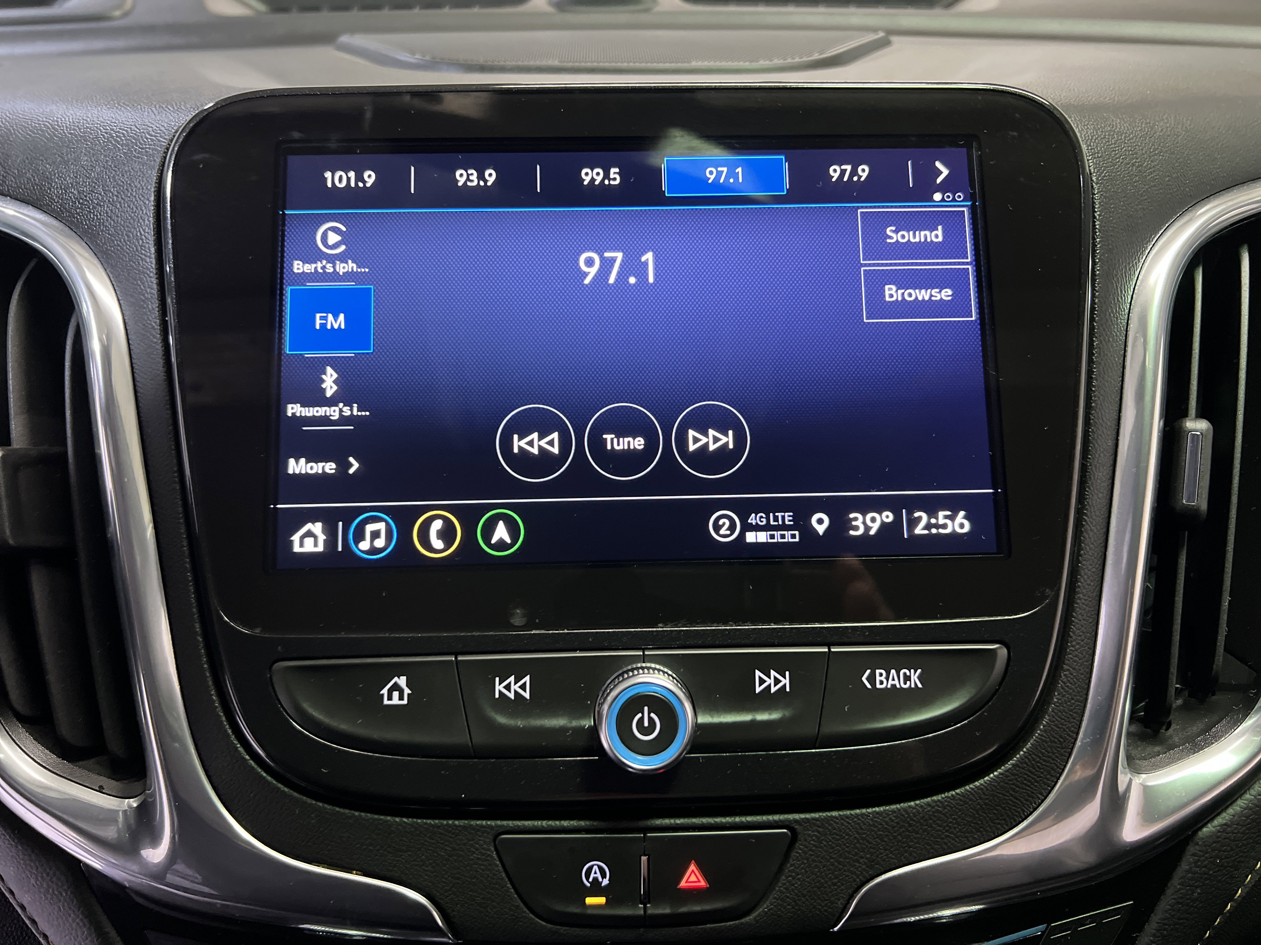 Certified 2022 Chevrolet Equinox Premier image 18