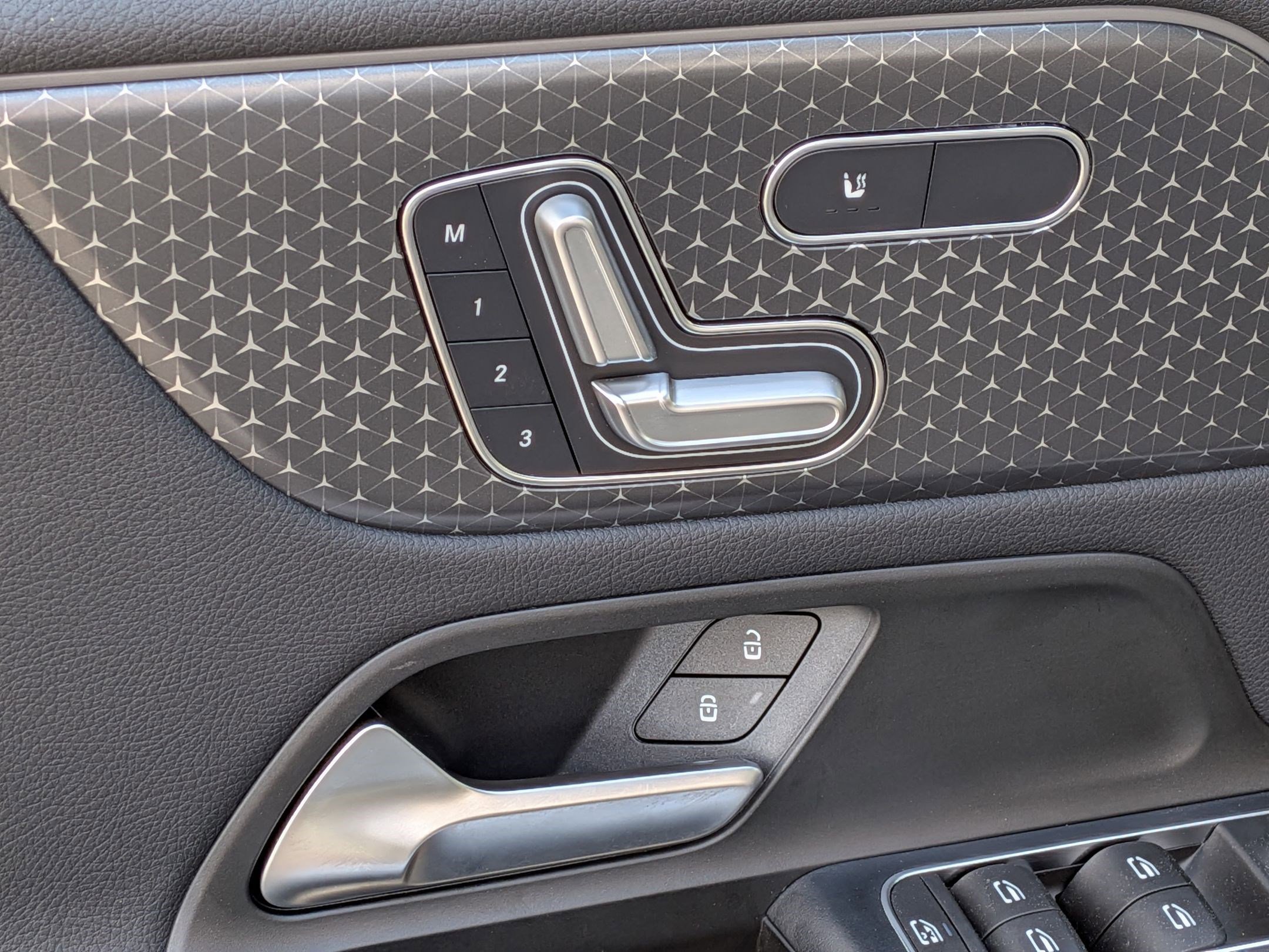 Certified 2024 Mercedes-Benz EQB 250+ image 15