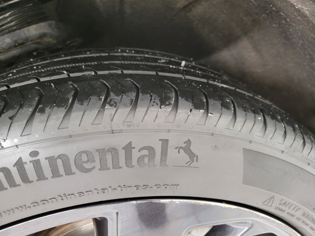 Used 2023 Buick Envision Preferred w/ Sport Touring Package image 5