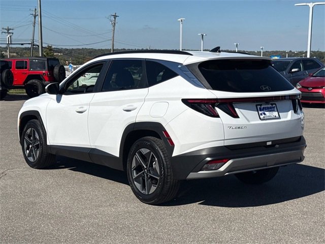 Certified 2025 Hyundai Tucson SEL image 4