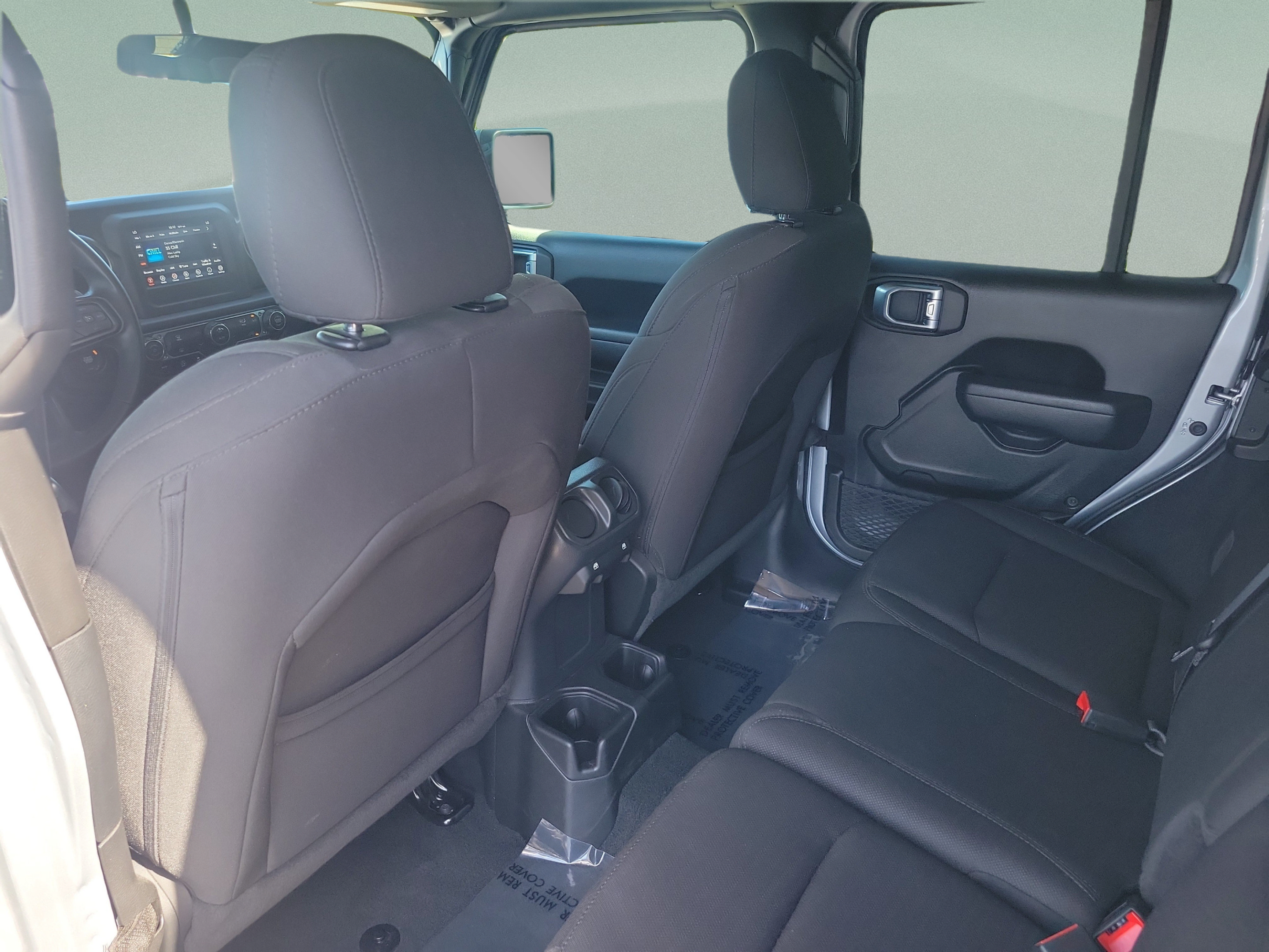 Used 2022 Jeep Wrangler Unlimited Sport AWD/4WD image 9
