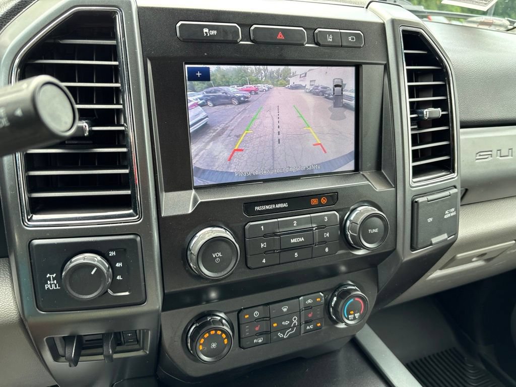 Used 2020 Ford F250 XLT w/ XLT Premium Package AWD/4WD image 31