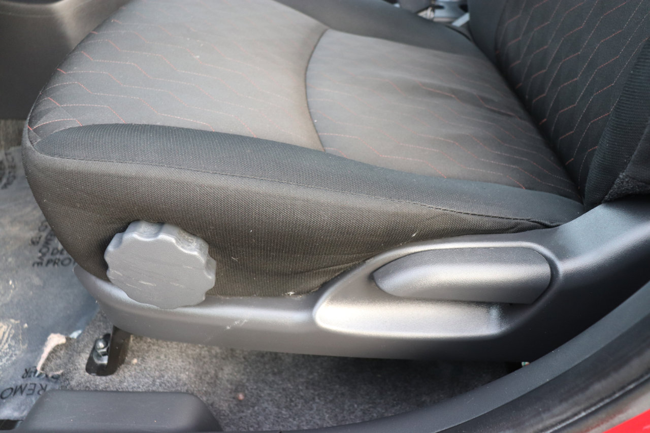 Used 2024 Mitsubishi Mirage ES image 38