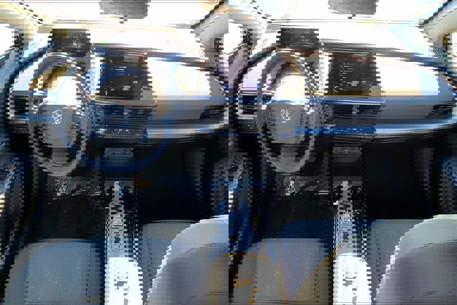 Used 2023 Toyota Prius LE image 14