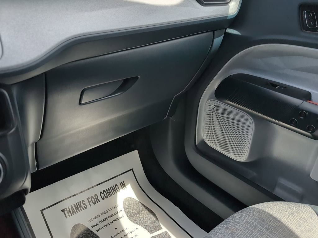 Certified 2024 Ford Maverick XLT image 19