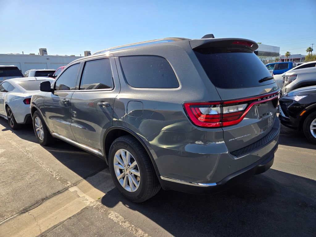 Used 2023 Dodge Durango SXT Launch Edition RWD image 2