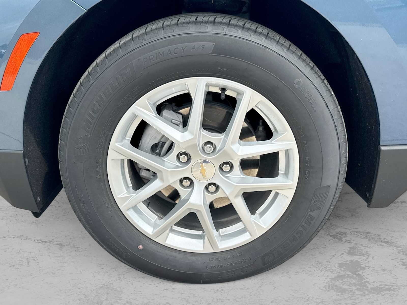 Used 2024 Chevrolet Equinox LT w/ LPO, Floor Liner Package FWD image 13