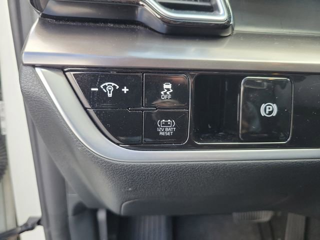 Used 2023 Kia Sportage EX image 21