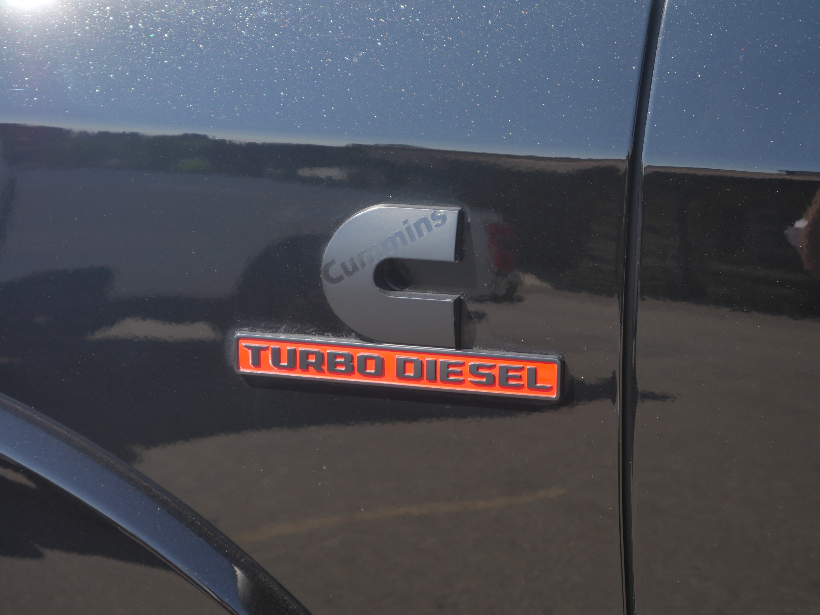 Used 2022 RAM 3500 Limited AWD/4WD image 23