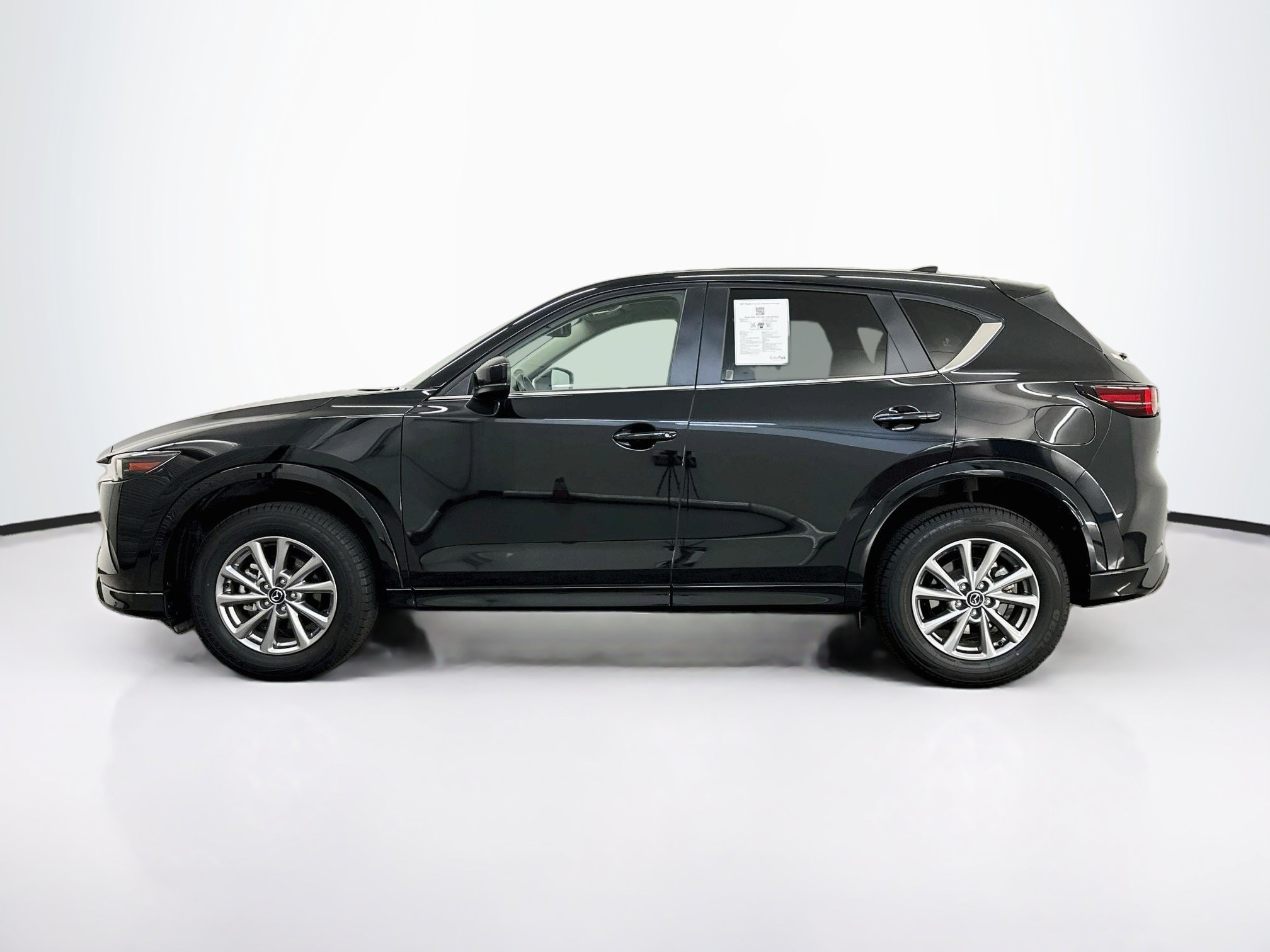 Used 2025 MAZDA CX-5 AWD 2.5 S w/ Preferred Package image 4