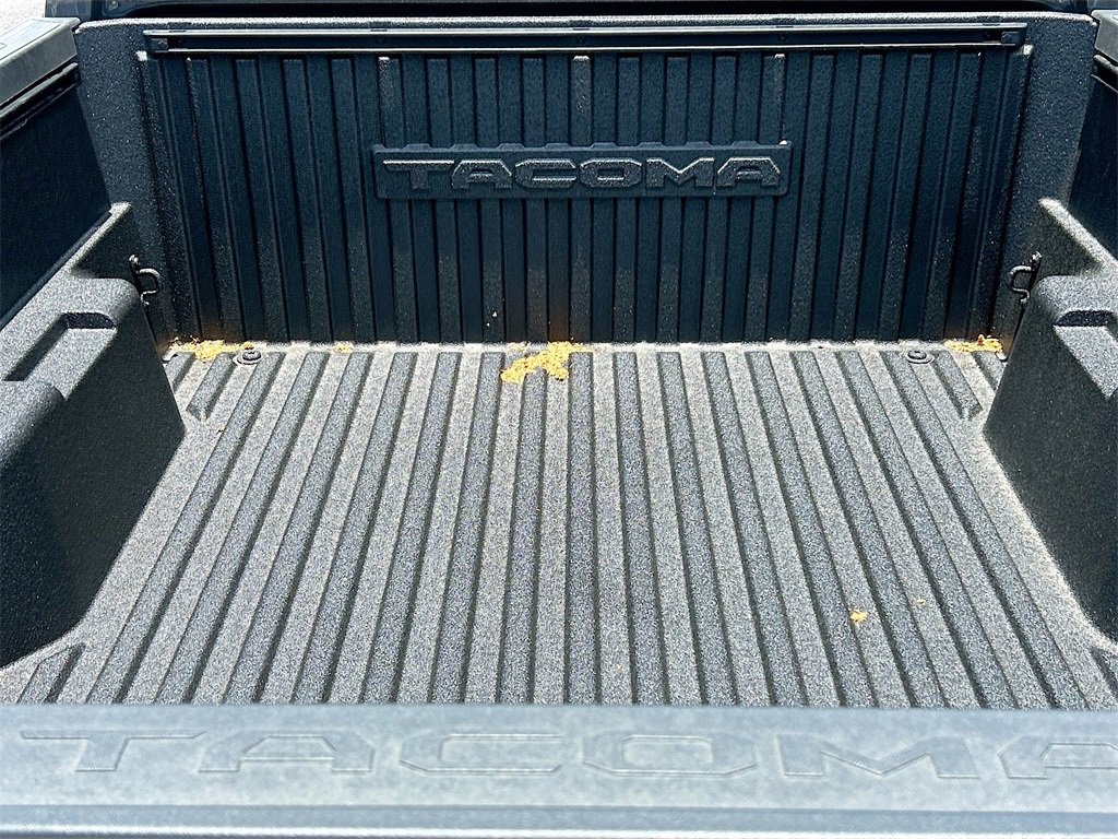 New 2025 Toyota Tacoma SR5 image 7
