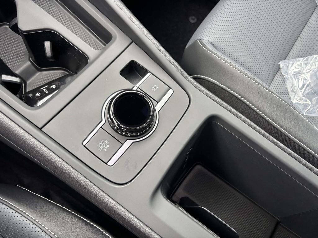 New 2026 Volkswagen Tiguan SE R-Line image 23