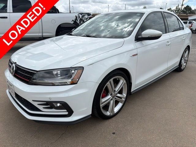 Used 2017 Volkswagen Jetta GLI FWD image 2