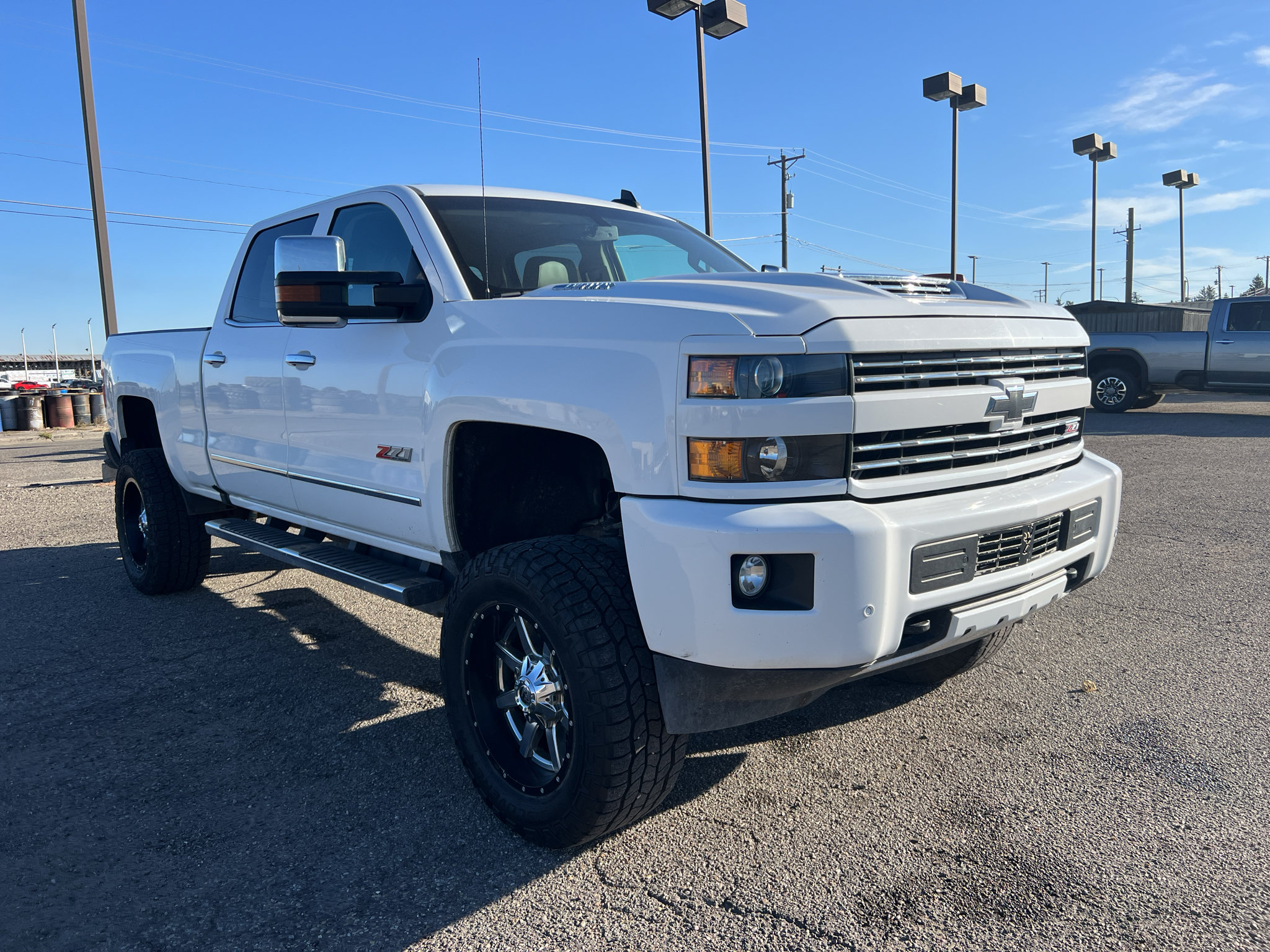 Used 2017 Chevrolet Silverado 3500 LTZ w/ Duramax Plus Package AWD/4WD image 9