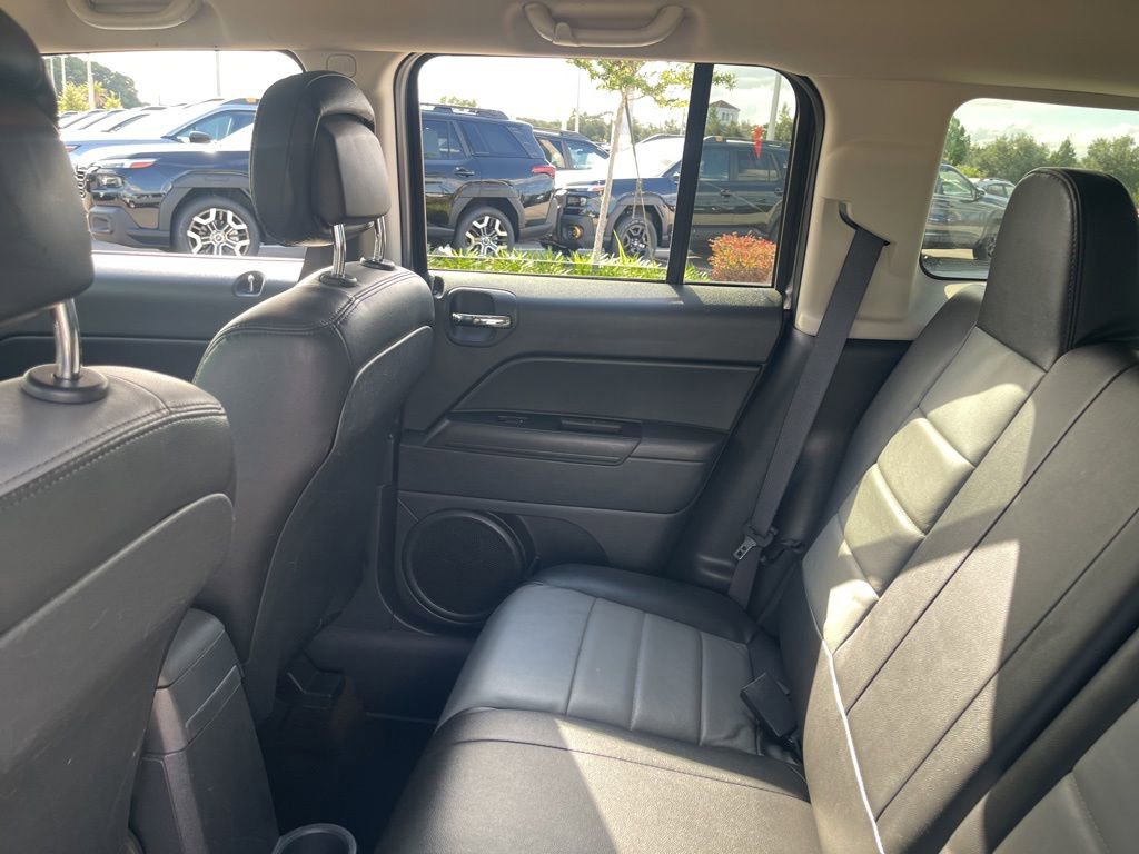 Used 2015 Jeep Patriot Latitude FWD image 20