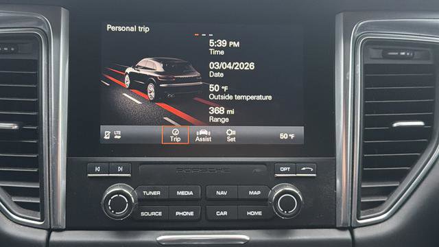 Used 2018 Porsche Macan GTS image 19