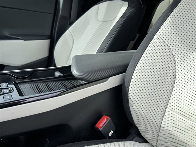 Certified 2024 Kia EV6 GT-Line w/ GT-Line White Seat Package image 21