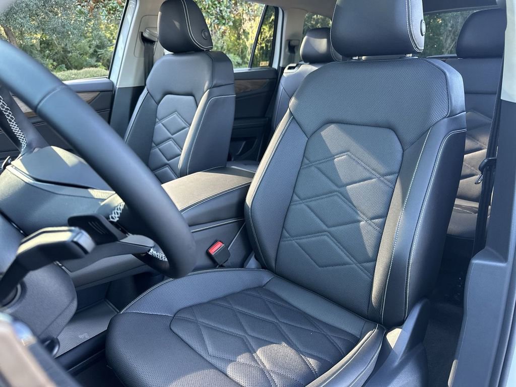 New 2026 Volkswagen Atlas SE image 11