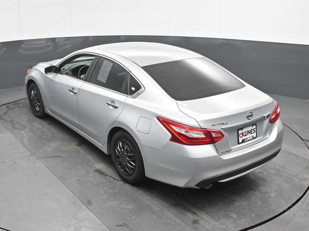 Used 2016 Nissan Altima 2.5 S w/ Power Driver Seat Package FWD image 34