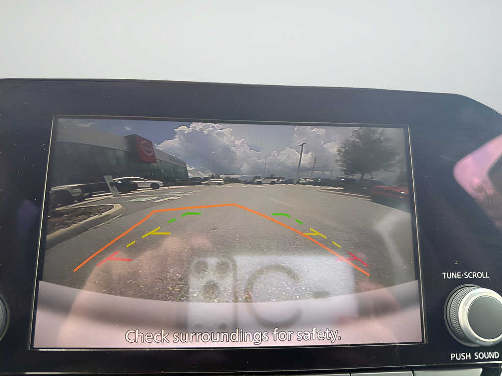 Certified 2024 Nissan Pathfinder SV FWD image 61