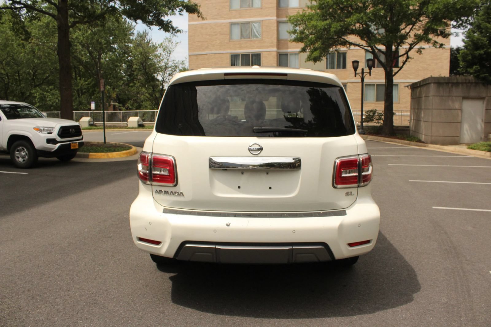 Used 2020 Nissan Armada SL w/ Premium Package RWD image 7