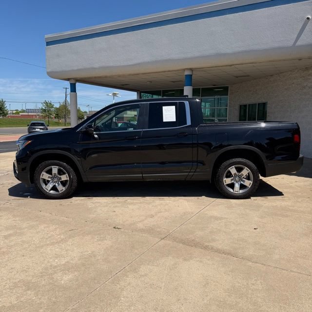 Used 2025 Honda Ridgeline RTL image 2