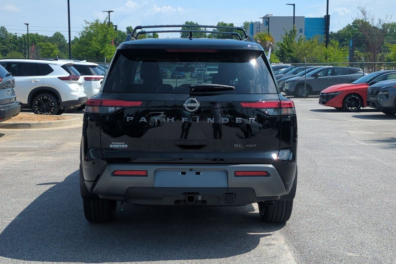 New 2026 Nissan Pathfinder SL w/ SL Premium Package AWD/4WD image 5