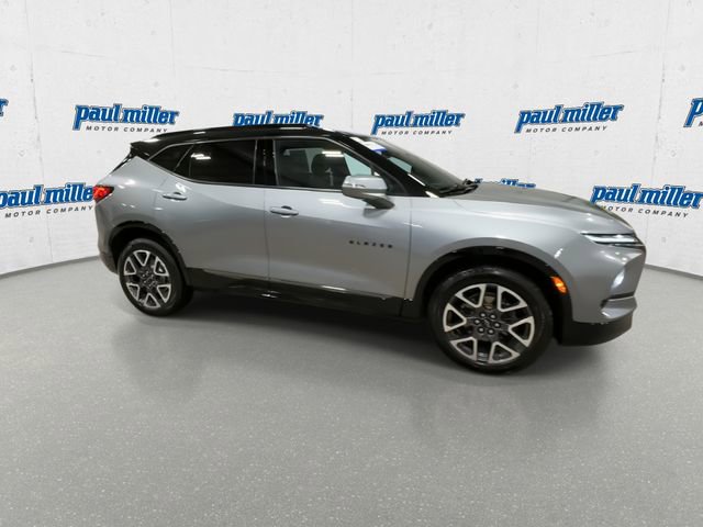 Used 2023 Chevrolet Blazer RS image 13