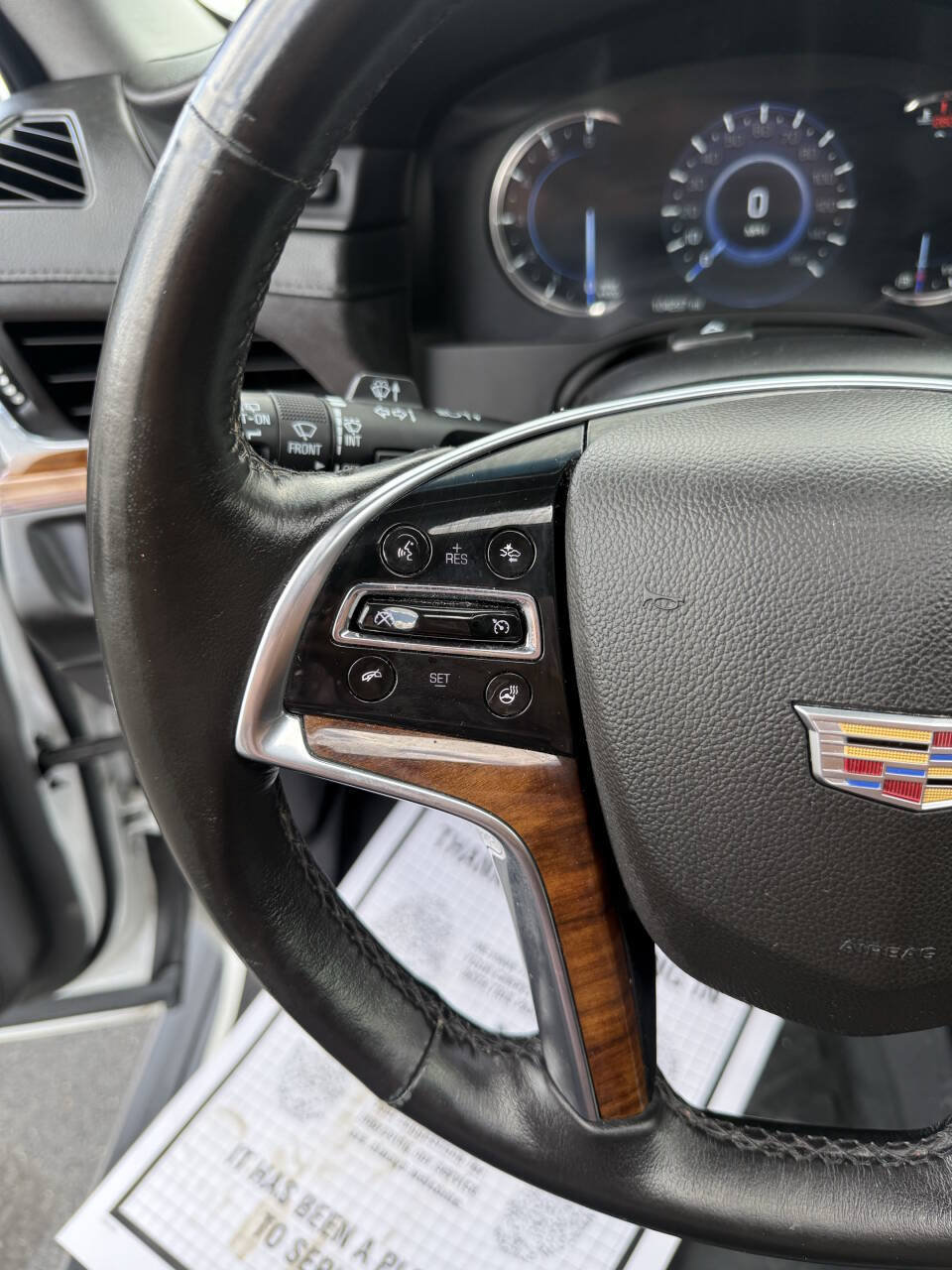 Used 2016 Cadillac Escalade Premium AWD/4WD image 13