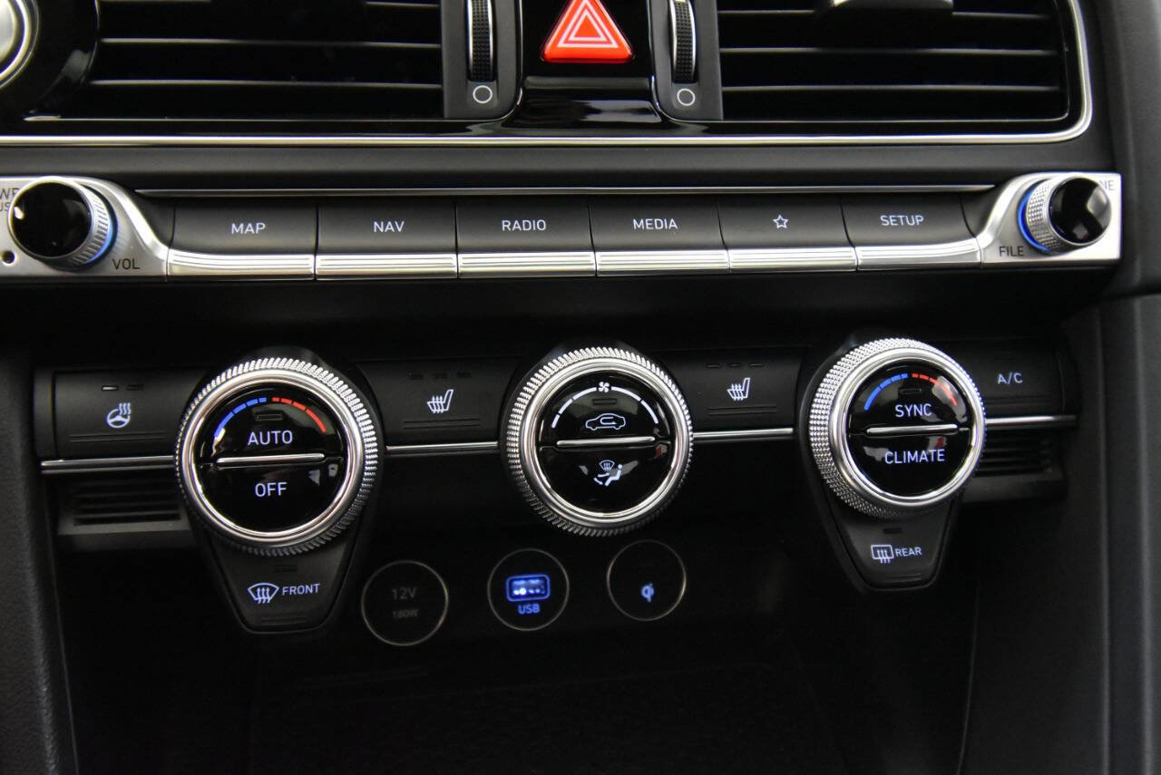 Used 2022 Genesis G70 2.0T w/ Prestige Package image 20