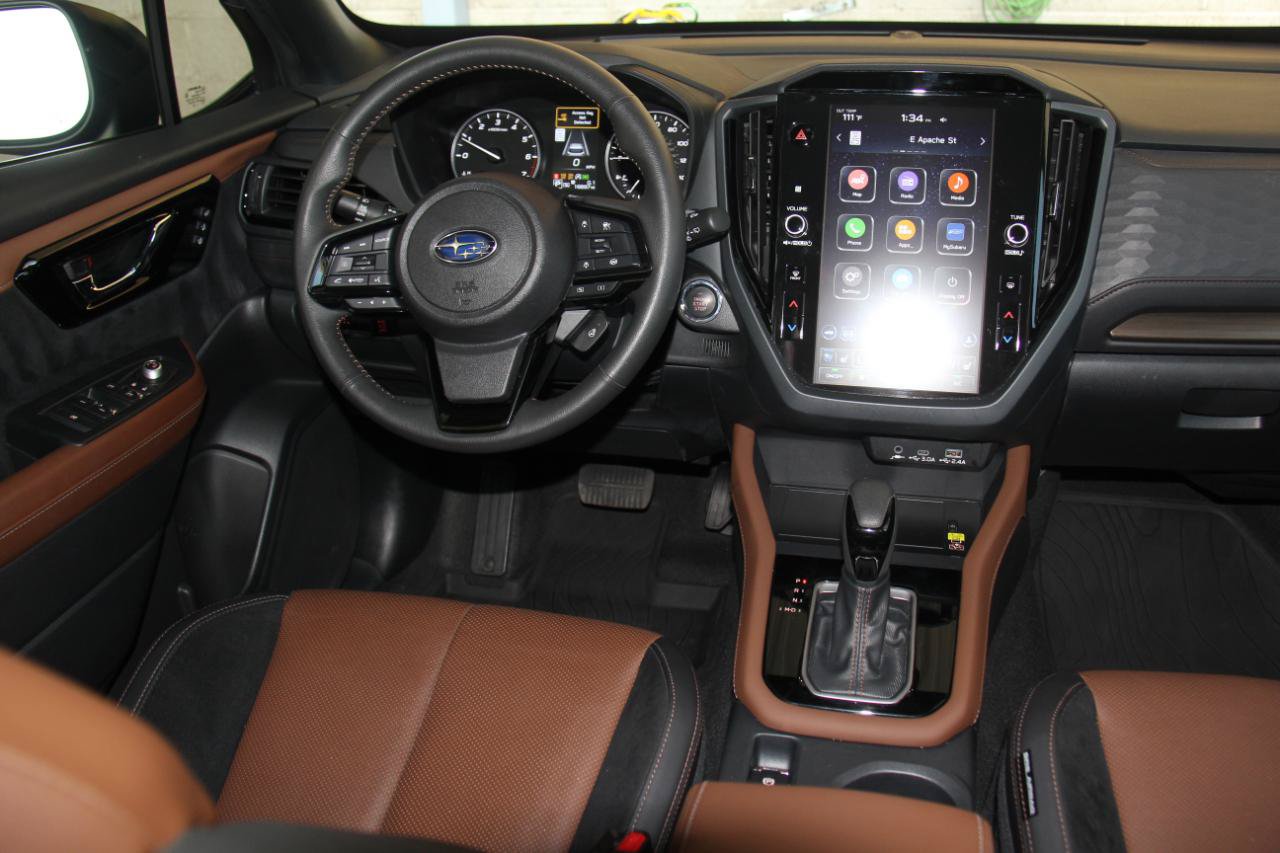 Used 2025 Subaru Forester Touring AWD/4WD image 9