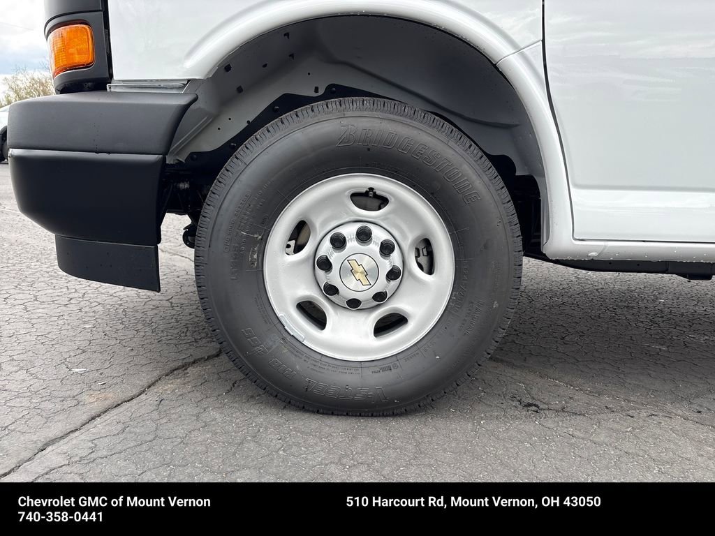 New 2026 Chevrolet Express 2500 Extended w/ Driver Convenience Package RWD image 23