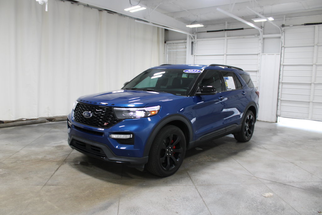 Used 2023 Ford Explorer ST w/ Equipment Group 401A AWD/4WD image 4