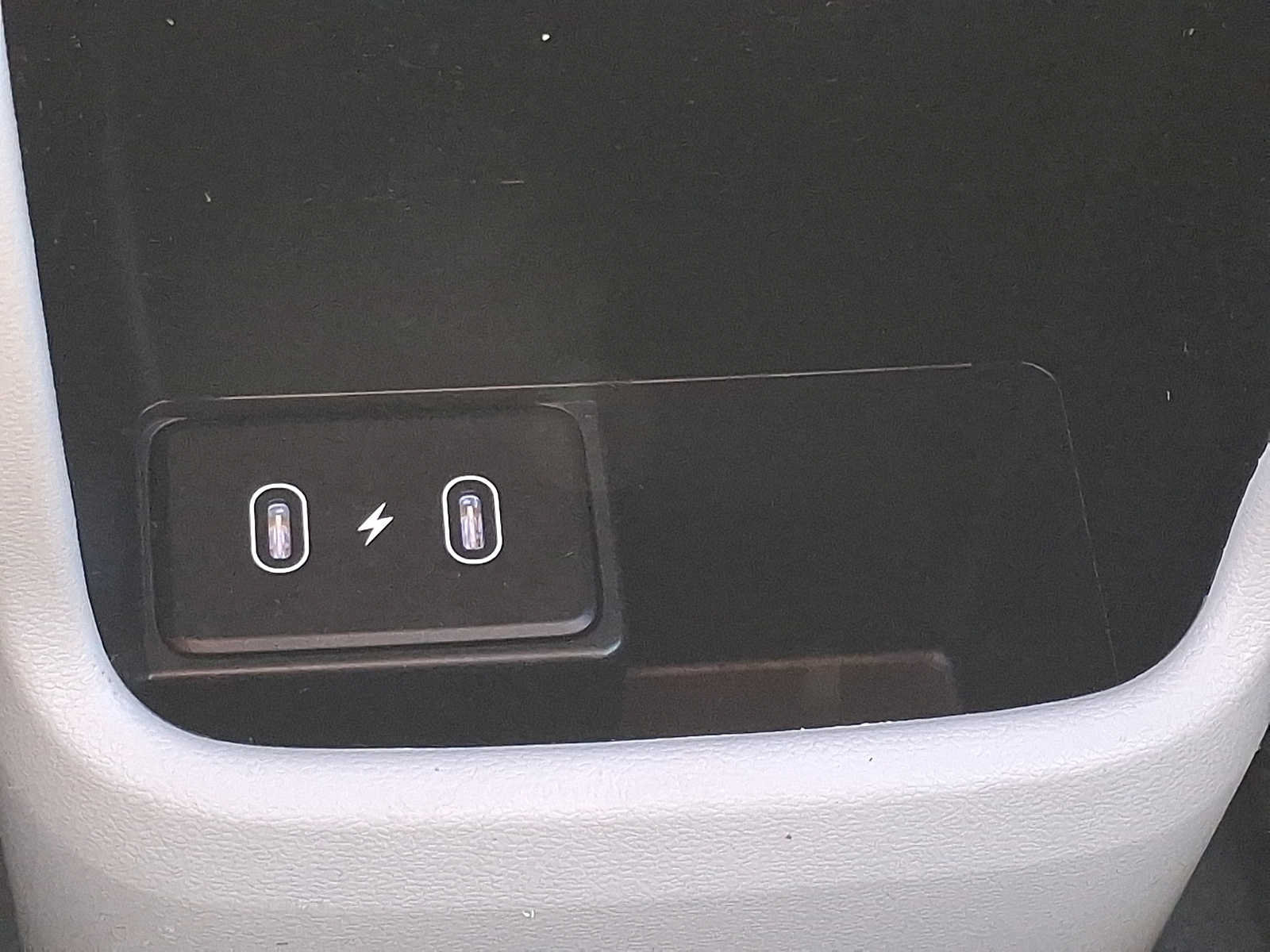 Used 2024 Hyundai Kona SE AWD/4WD image 11