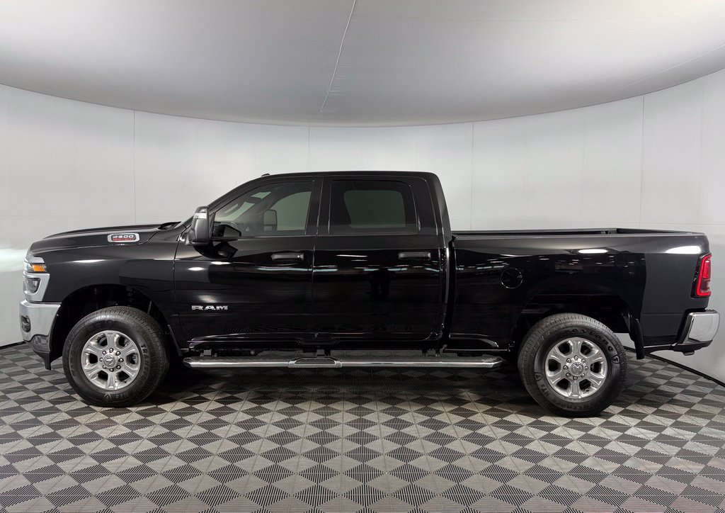 Used 2026 RAM 2500 Big Horn AWD/4WD image 9